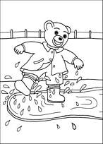 coloriage petit ours brun saute dans une flaque